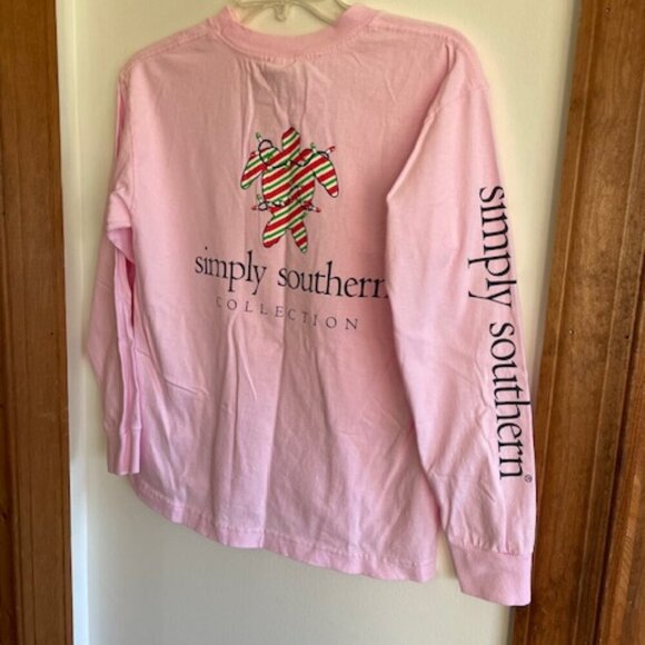 SIMPLY SOUTHERN Long Sleeve Pink Sea Turtle Holiday Lights T Shirt YM - Picture 1 of 16